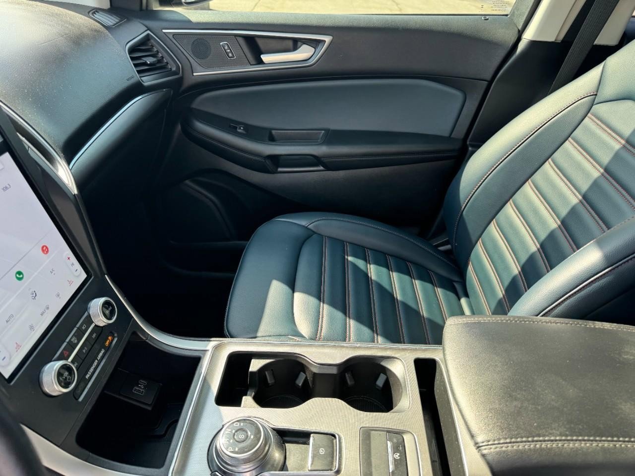 Certified 2023 Ford Edge SEL w/ Sport Appearance Package image 13
