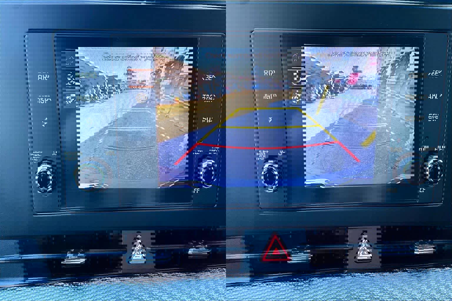 Used 2023 Kia Sportage LX image 31