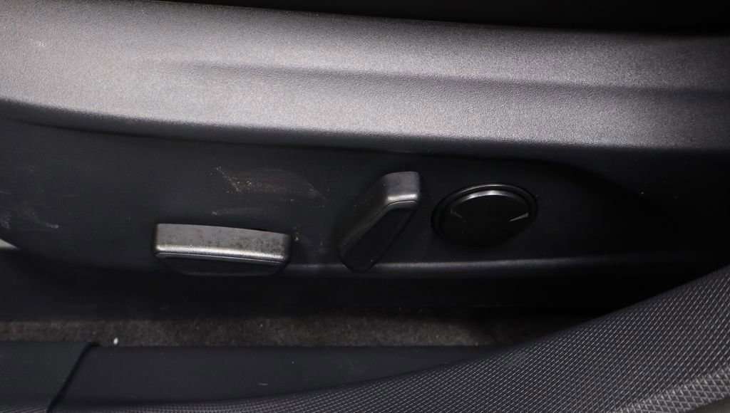 Certified 2025 Ford Mustang Mach-E GT AWD/4WD image 25