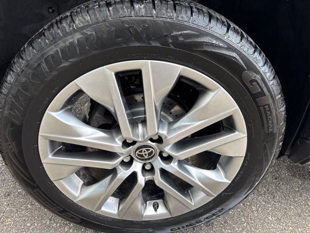 Used 2023 Toyota RAV4 XLE Premium AWD/4WD image 12