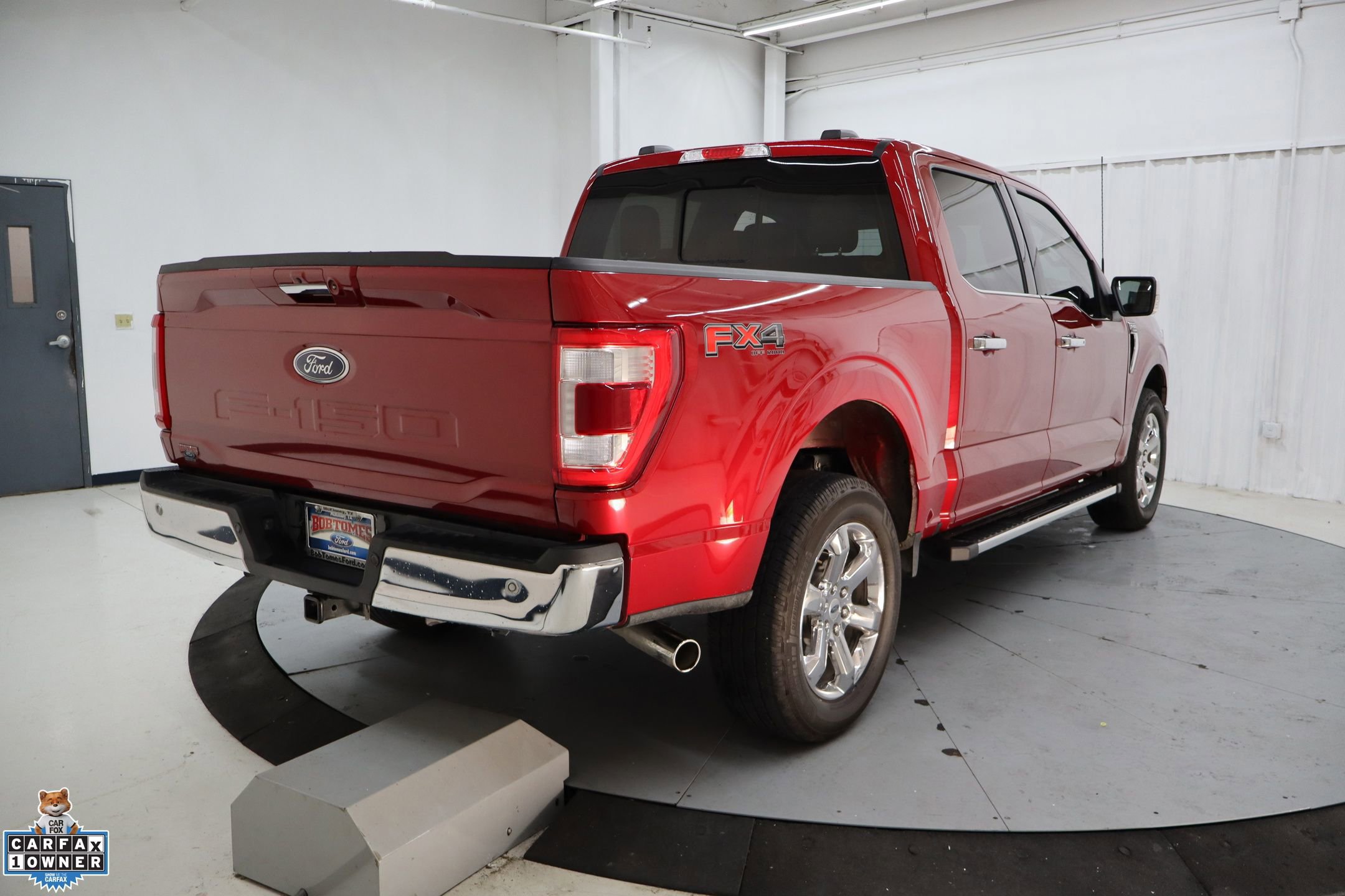 Certified 2023 Ford F150 Lariat w/ FX4 Off-Road Package image 4