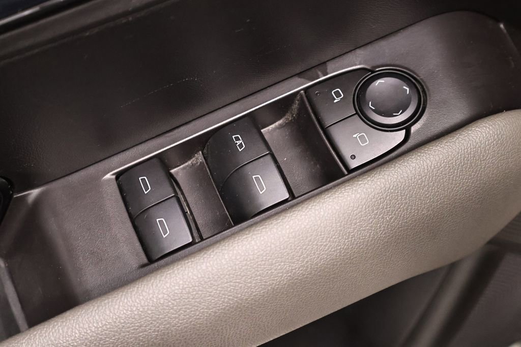 Used 2024 Chevrolet Colorado ZR2 w/ ZR2 Convenience Package III image 9