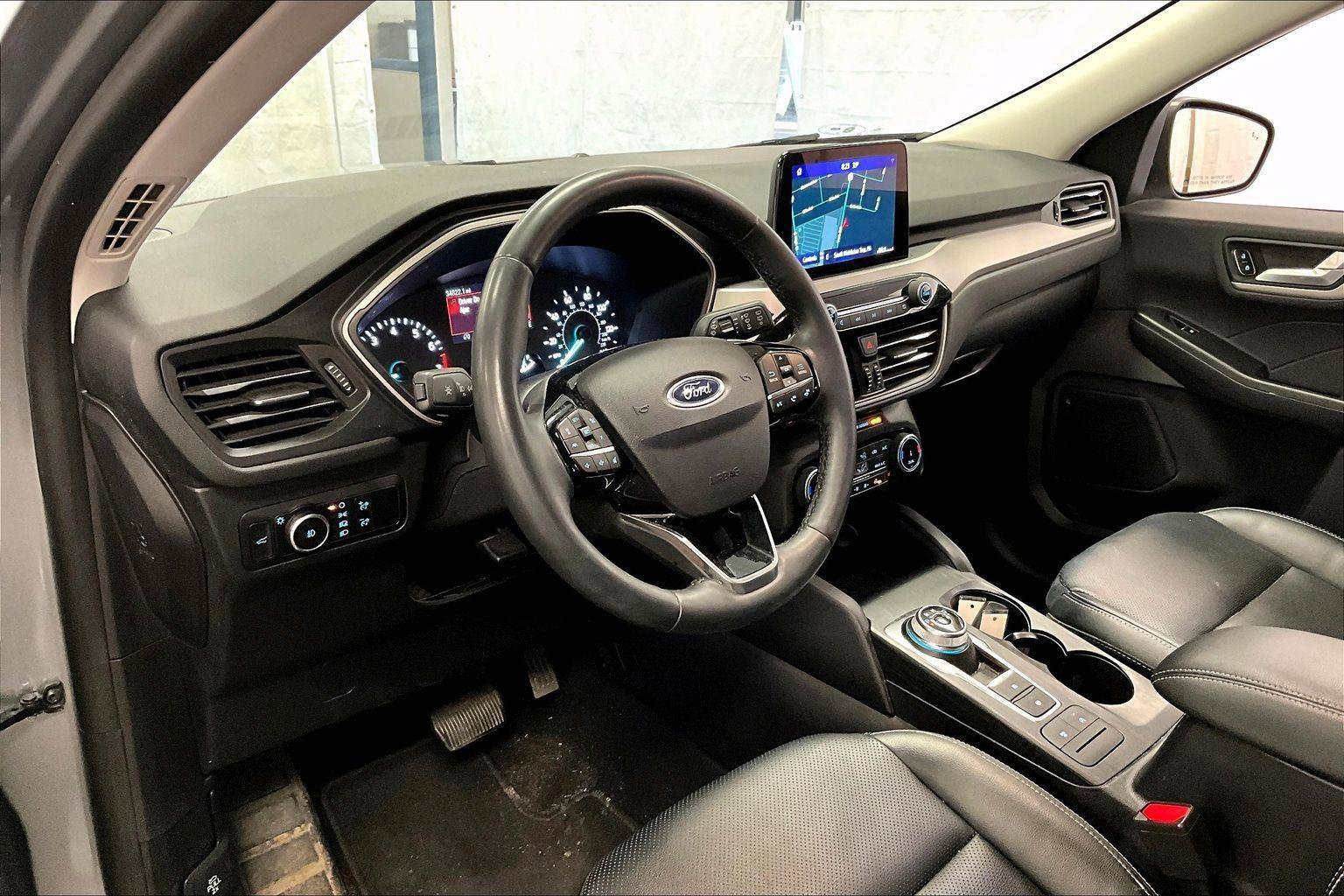 Certified 2022 Ford Escape SEL image 12