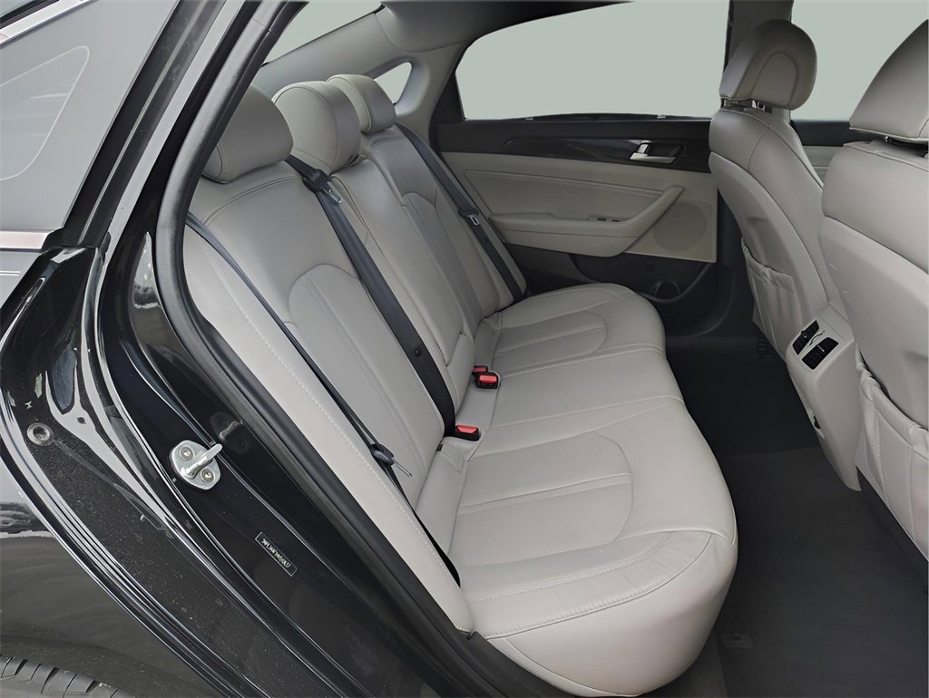 Used 2017 Hyundai Sonata Limited w/ Tech Package 03 image 27