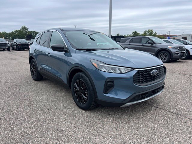 Certified 2023 Ford Escape Active FWD image 3