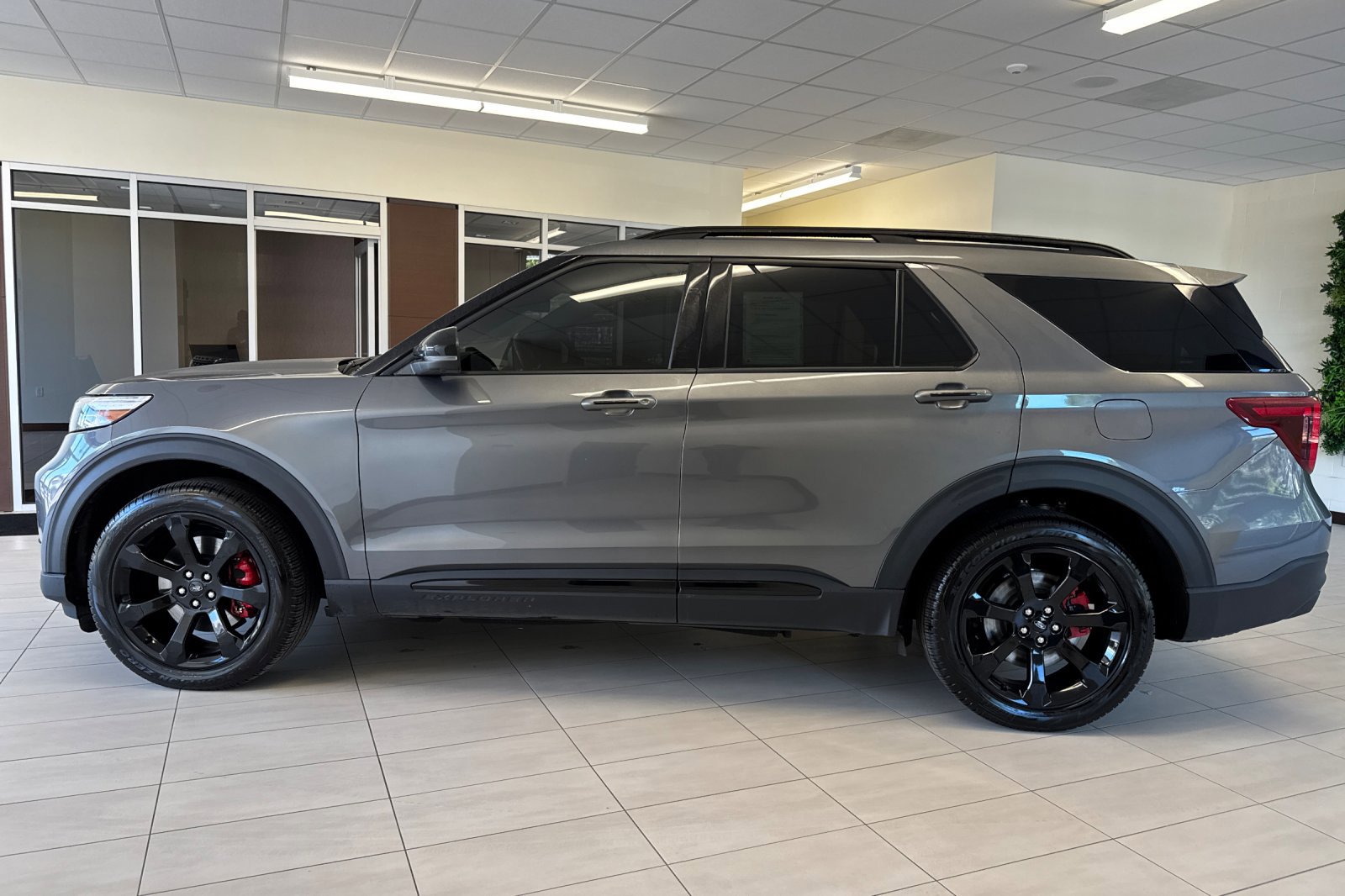 Certified 2023 Ford Explorer ST w/ Equipment Group 401A AWD/4WD image 7