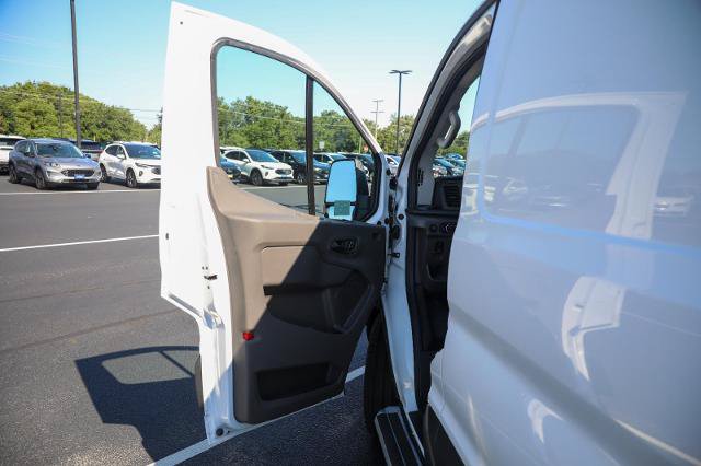 Certified 2025 Ford Transit 250 Low Roof w/ Exterior Upgrade Package RWD image 25