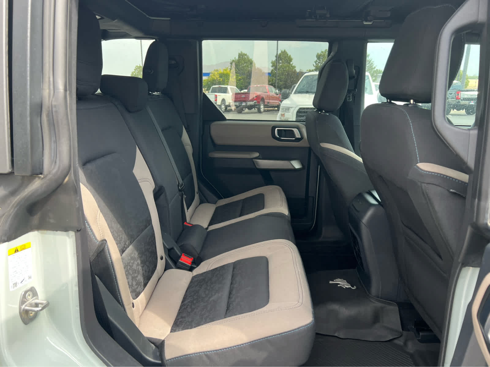Certified 2023 Ford Bronco Wildtrak AWD/4WD image 25