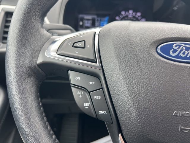Certified 2023 Ford Edge SEL w/ Convenience Package AWD/4WD image 9