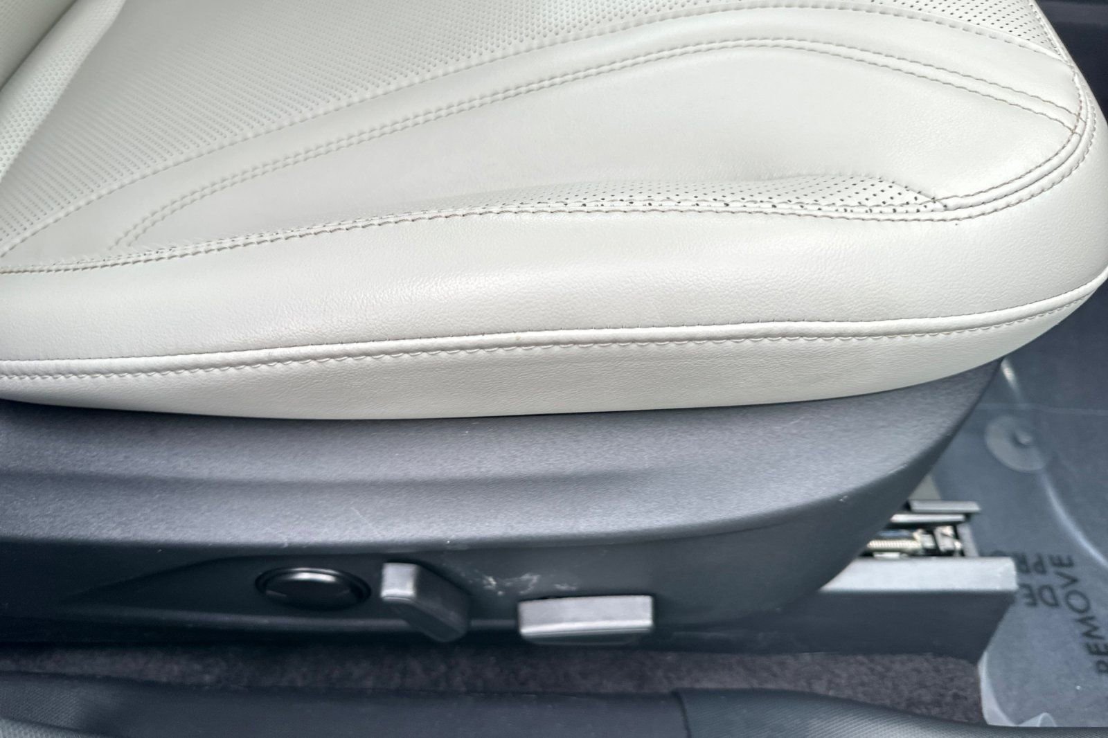 Certified 2023 Ford Mustang Mach-E Premium RWD image 23