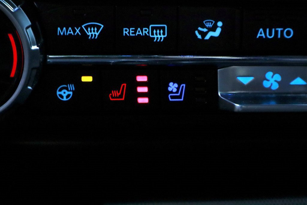 Certified 2023 Ford F150 Lariat w/ Equipment Group 502A High image 12