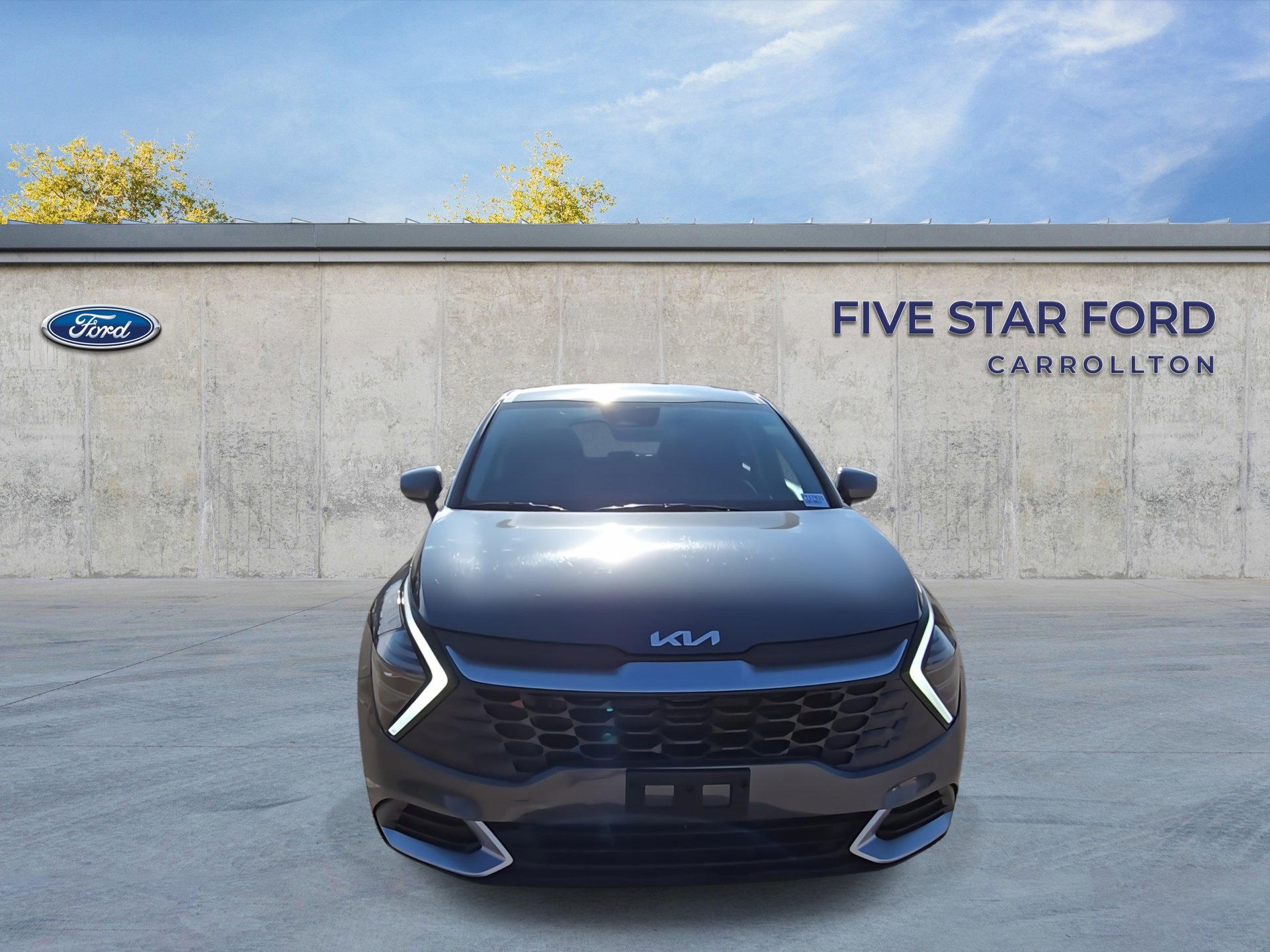 Used 2024 Kia Sportage LX image 4