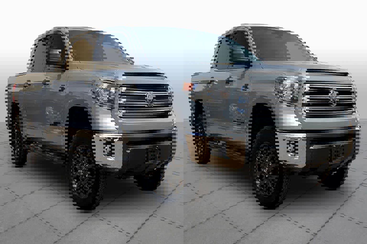 Used 2021 Toyota Tundra SR5 w/ Trail Edition image 3