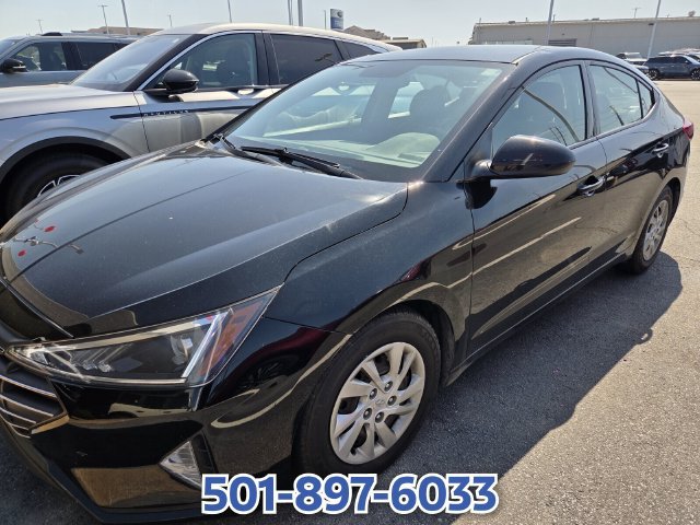 Used 2019 Hyundai Elantra SE w/ Cargo Package FWD image 9