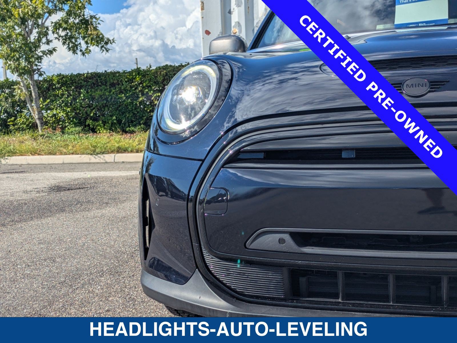 Used 2024 MINI Cooper SE FWD image 10