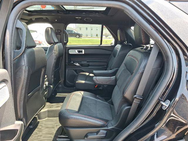 Certified 2023 Ford Explorer ST-Line w/ Class IV Trailer Tow Package AWD/4WD image 26