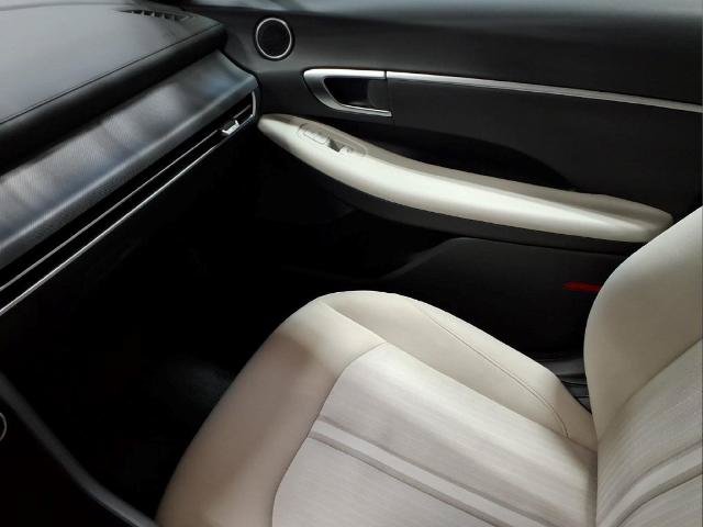 Used 2025 Hyundai Sonata SEL FWD image 21