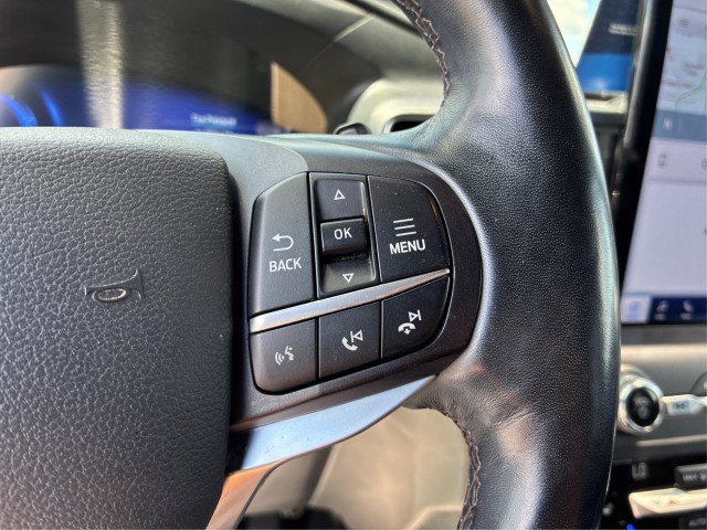 Certified 2020 Ford Explorer Platinum w/ Premium Technology Package AWD/4WD image 24
