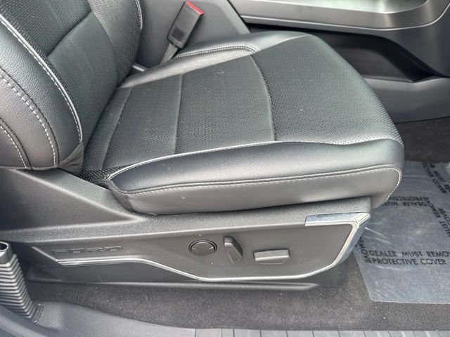 Certified 2024 Ford F150 Lariat AWD/4WD image 13