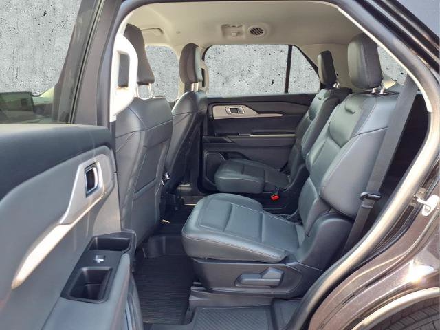 Certified 2025 Ford Explorer Active w/ Active Comfort Package AWD/4WD image 14