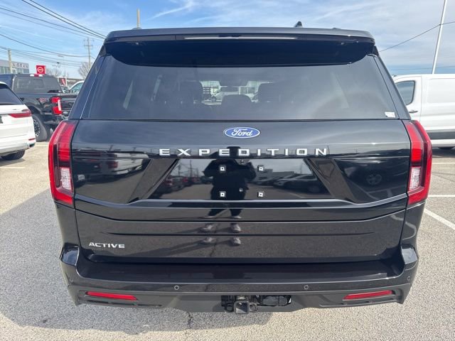 Certified 2025 Ford Expedition Active image 41