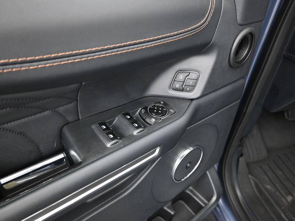 Certified 2023 Ford Expedition Platinum image 45