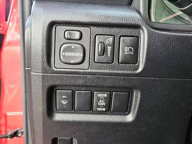 Used 2021 Toyota 4Runner Limited AWD/4WD image 21
