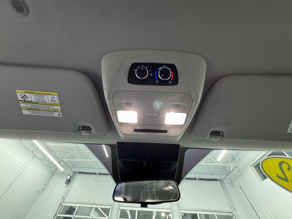 Certified 2022 Ford Transit 350 XLT image 21