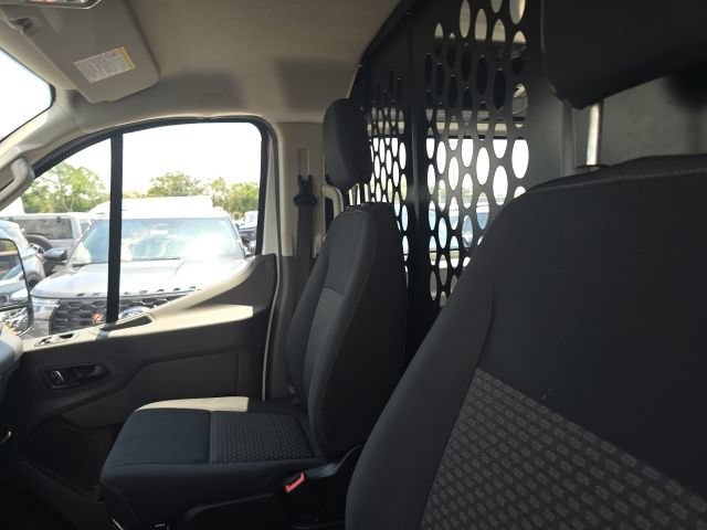 Certified 2025 Ford Transit 250 Low Roof w/ Exterior Upgrade Package RWD image 9