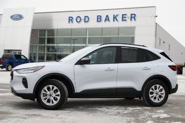 Certified 2025 Ford Escape Active w/ Tech Pack #1 image 3