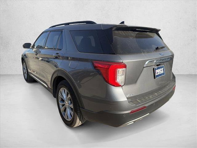 Certified 2024 Ford Explorer XLT w/ Equipment Group 202A RWD image 3