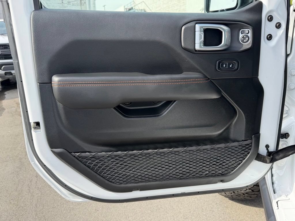 Used 2020 Jeep Gladiator Mojave AWD/4WD image 24