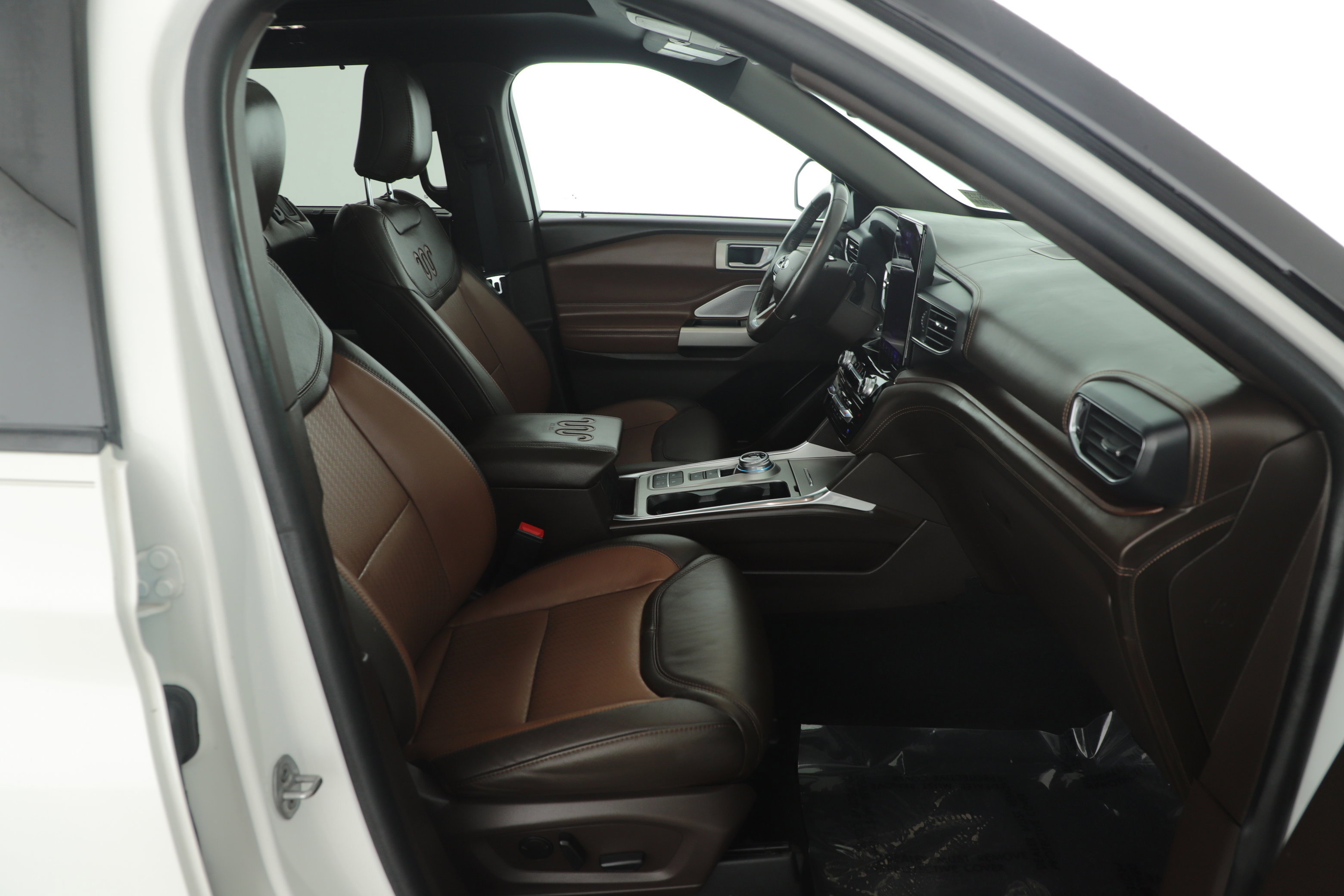 Certified 2022 Ford Explorer King Ranch image 5