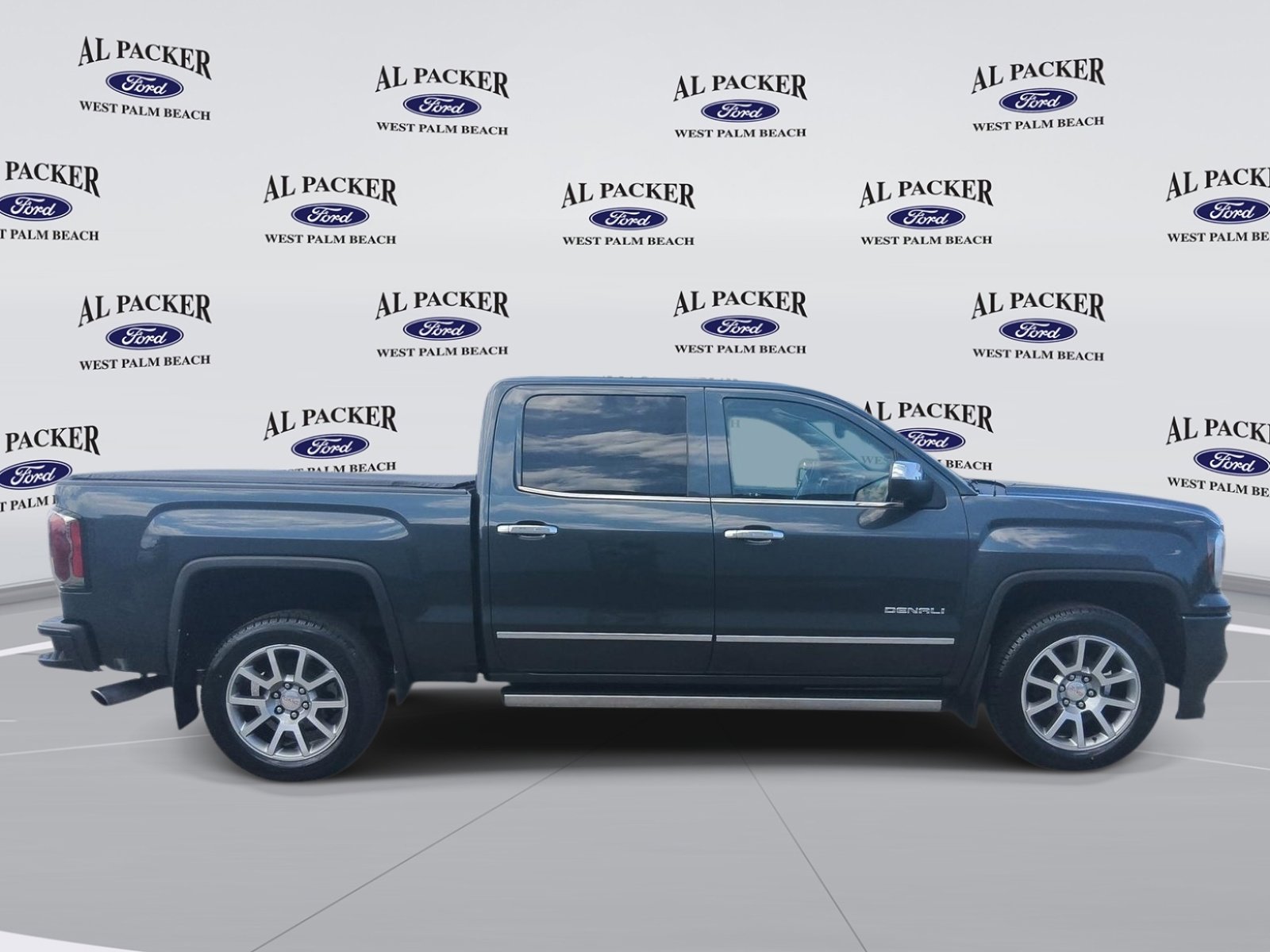 Used 2017 GMC Sierra 1500 Denali w/ Denali Ultimate Package AWD/4WD image 7