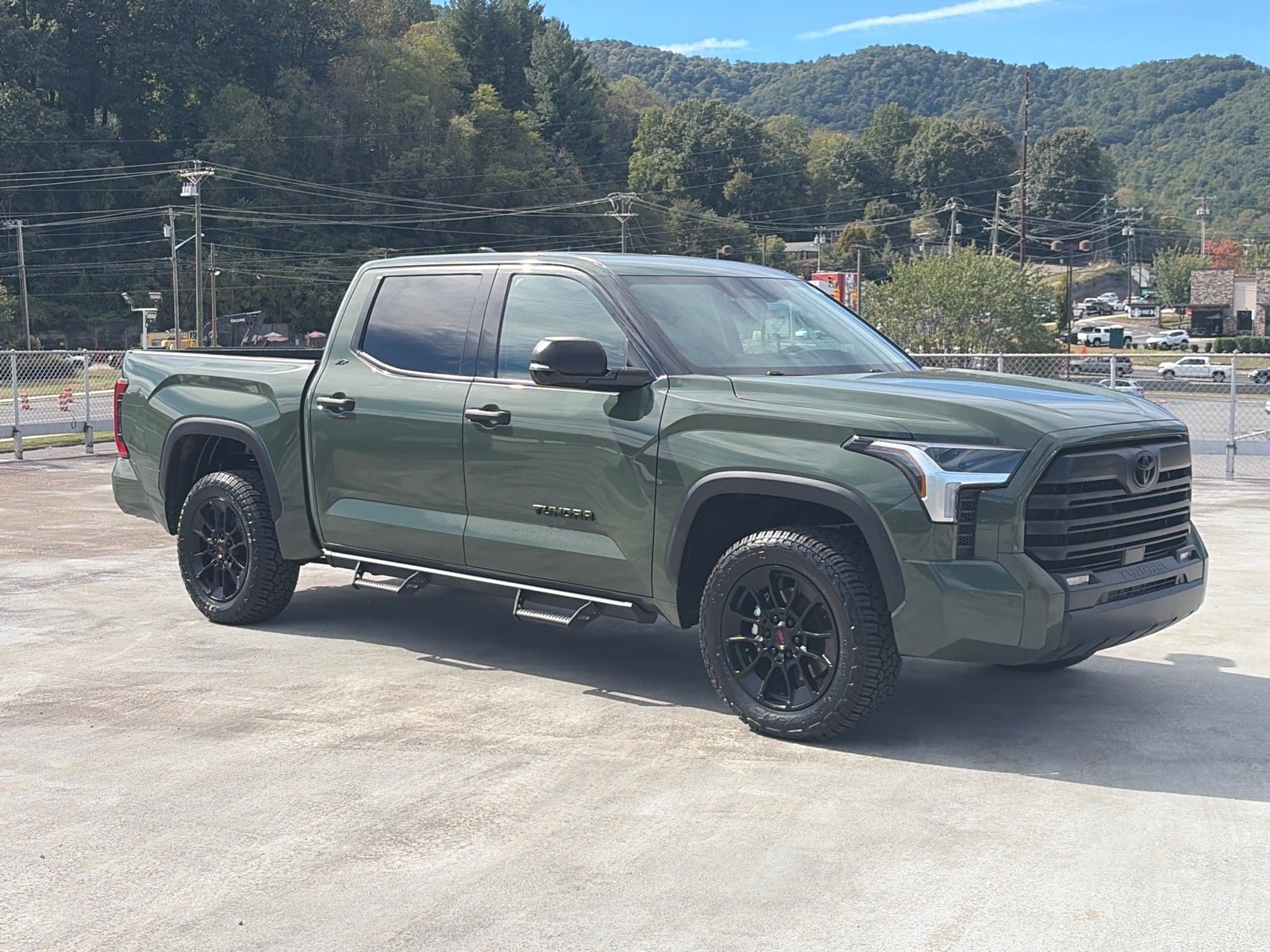 Used 2023 Toyota Tundra SR5 w/ SR5 Convenience Package