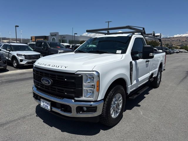 Certified 2023 Ford F250 XL w/ XL Chrome Package RWD image 2