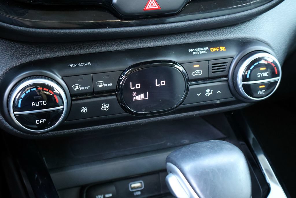 Used 2023 Kia Soul GT-Line FWD image 29