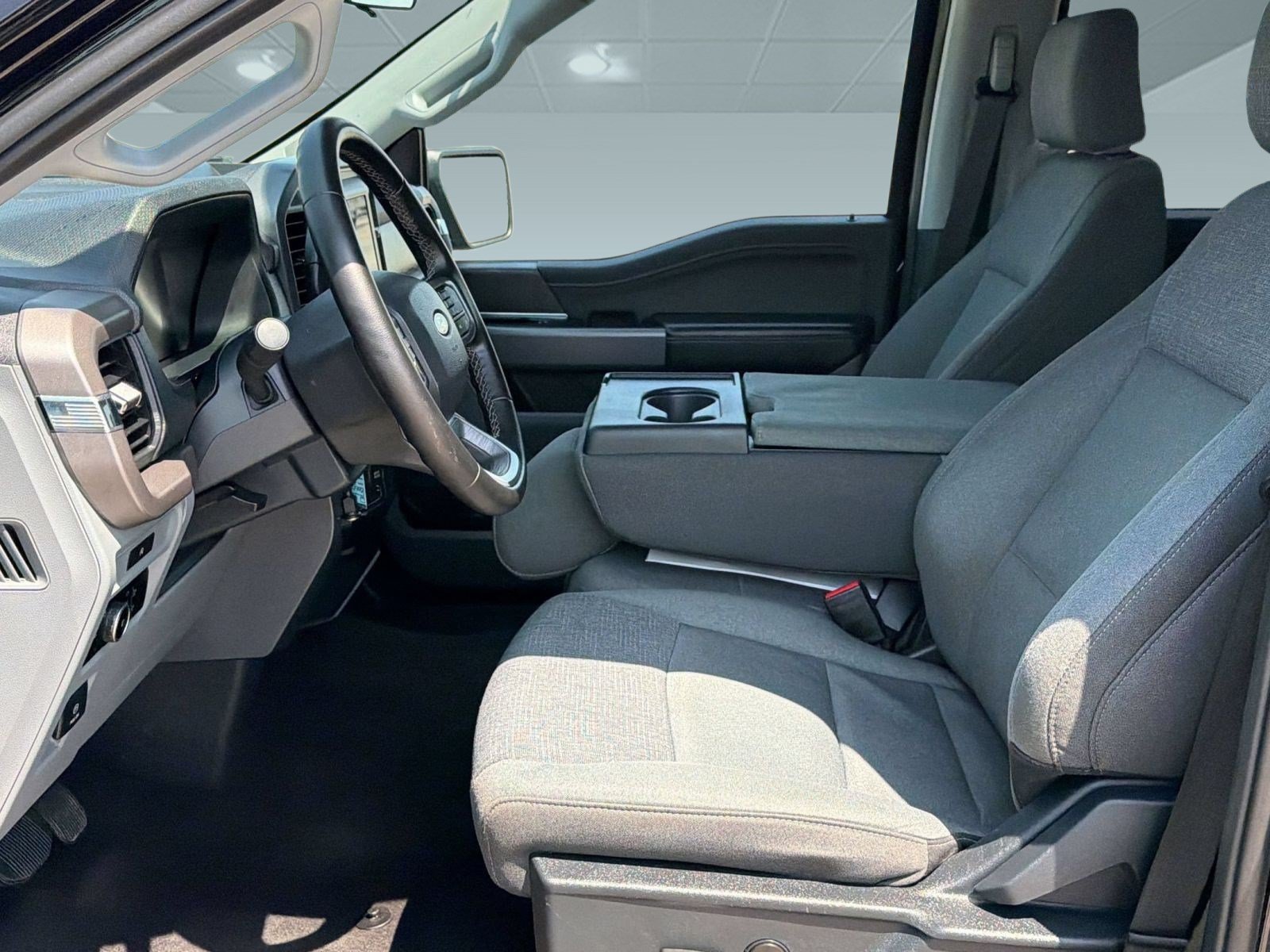 Certified 2025 Ford F150 XLT AWD/4WD image 5