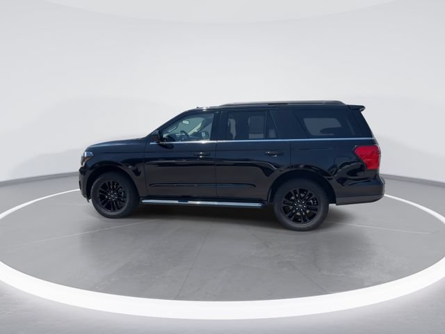 Certified 2023 Ford Expedition XLT RWD image 4