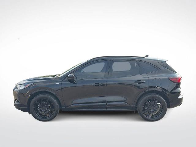 Certified 2024 Ford Escape ST-Line Select w/ Tech Pack #2 AWD/4WD image 5