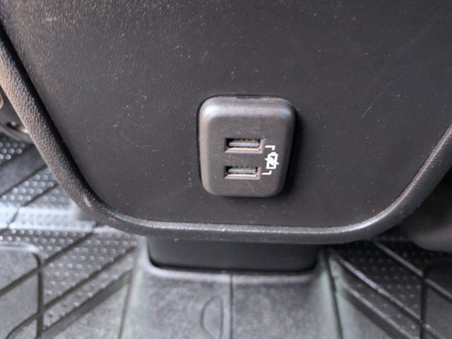 Used 2020 Chevrolet Equinox LT w/ Driver Convenience Package AWD/4WD image 25