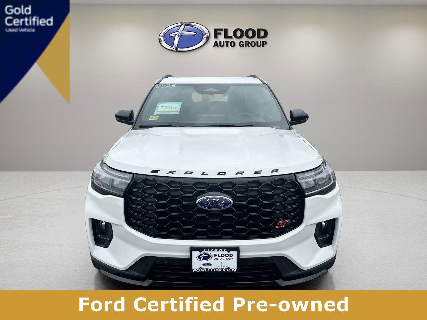 Certified 2025 Ford Explorer ST AWD/4WD image 2