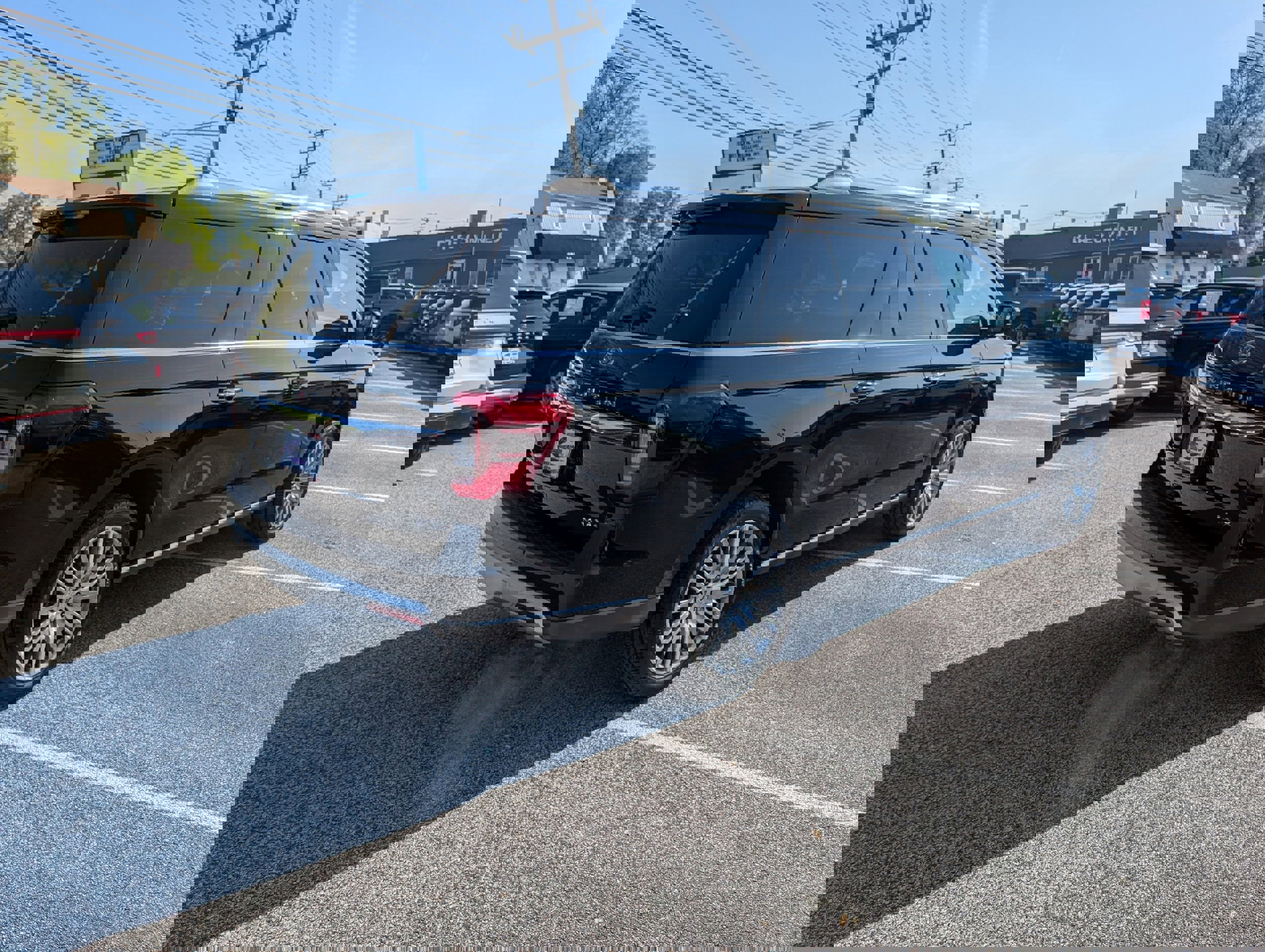 Certified 2022 Ford Expedition Max Limited image 7