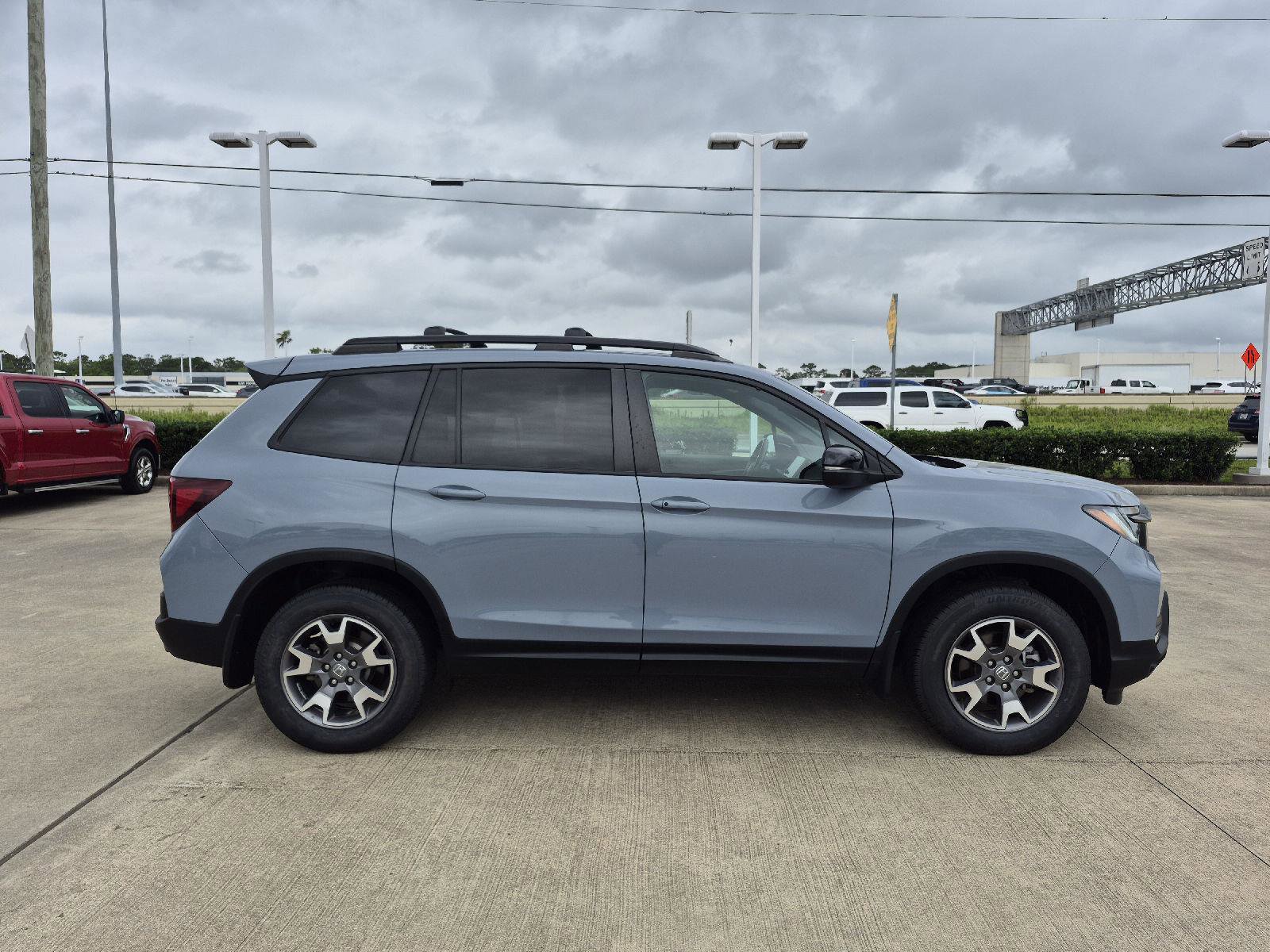 Used 2022 Honda Passport TrailSport image 14