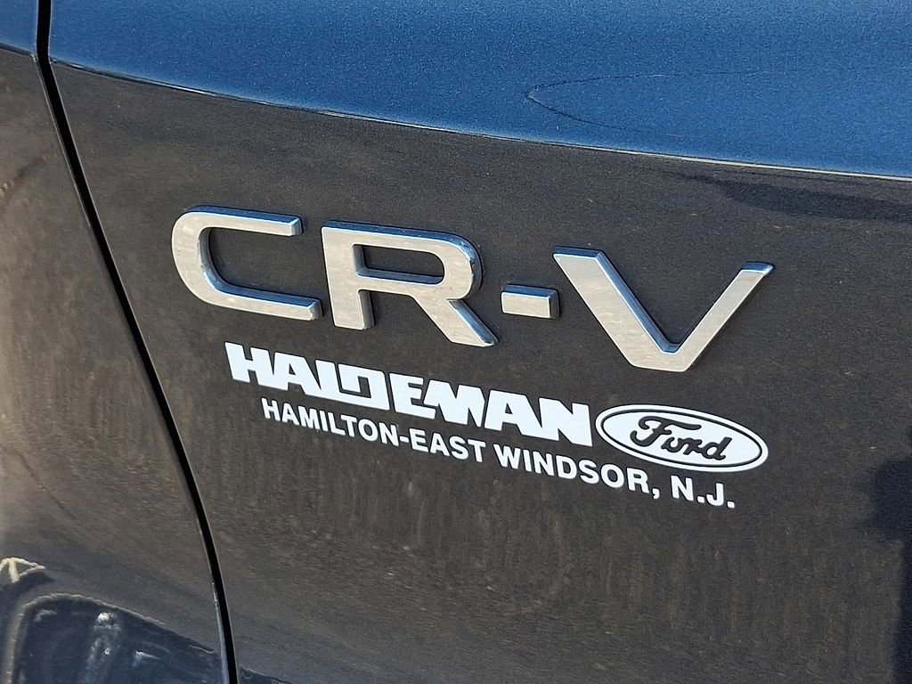 Used 2025 Honda CR-V EX image 29
