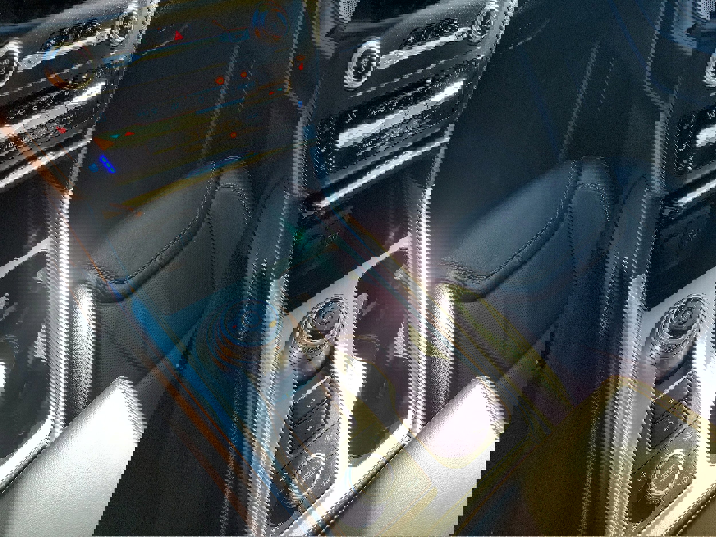 Certified 2020 Ford Explorer ST w/ Premium Technology Package image 34