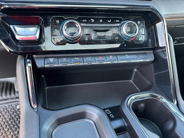 Used 2024 GMC Sierra 2500 AT4 w/ AT4 Premium Plus Package AWD/4WD image 22