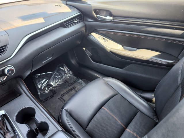 Used 2021 Nissan Altima 2.0 SR FWD image 15