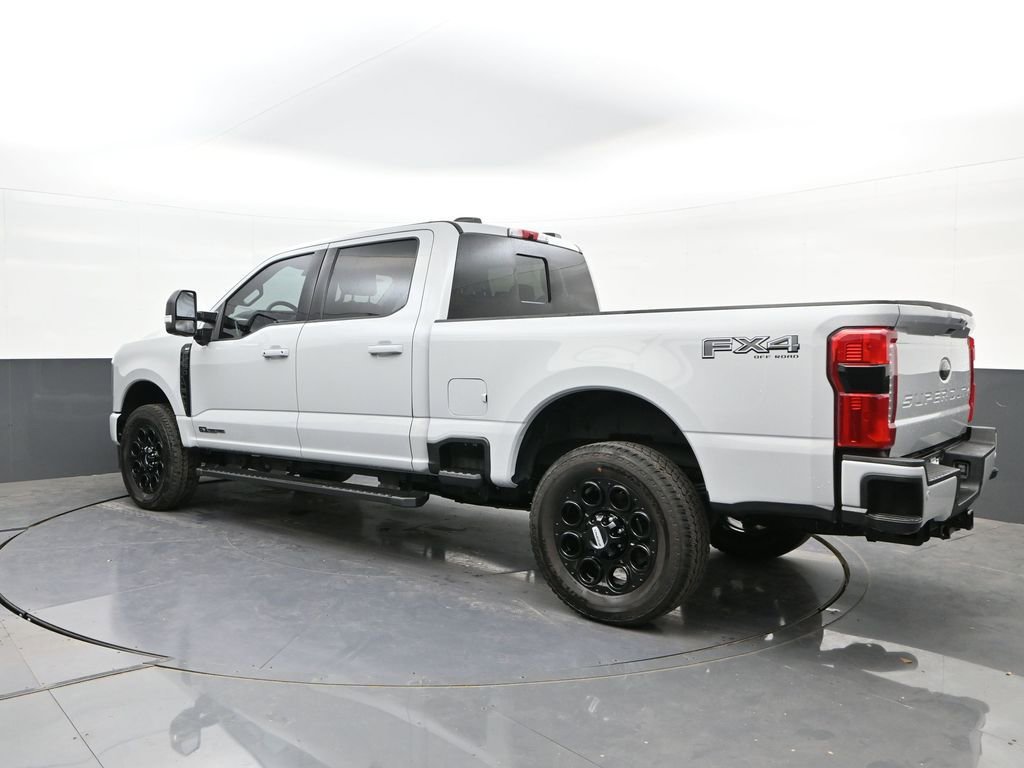 Certified 2025 Ford F250 XLT w/ Black Appearance Package image 5