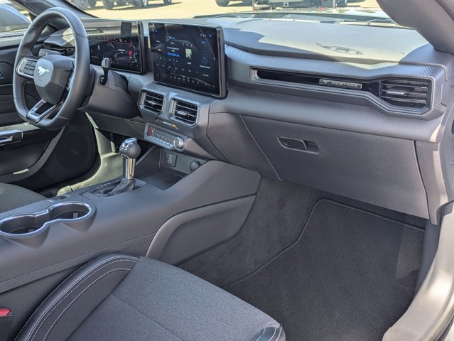 Certified 2025 Ford Mustang Coupe image 20